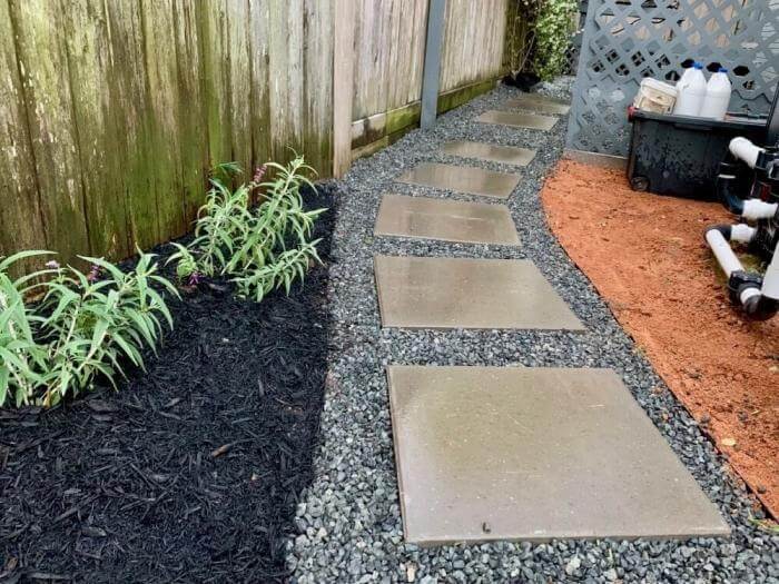 Black Star Gravel and Concrete Pavers Walkway Backyard Landscaping in Houston, TX