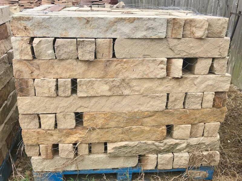 Chopped Stone Sandstone Tan 4"x4" Price/Pallet Texas Garden