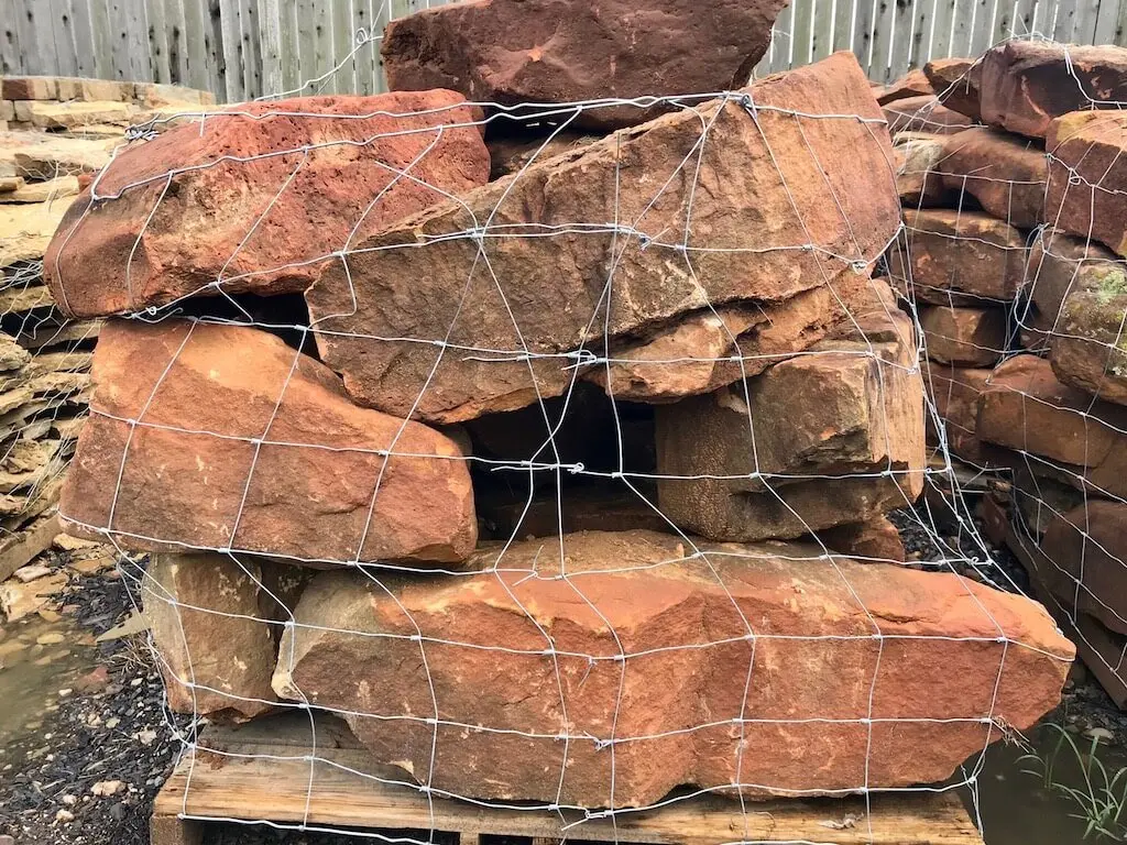 texas-moss-rock-boulders-houston-77024