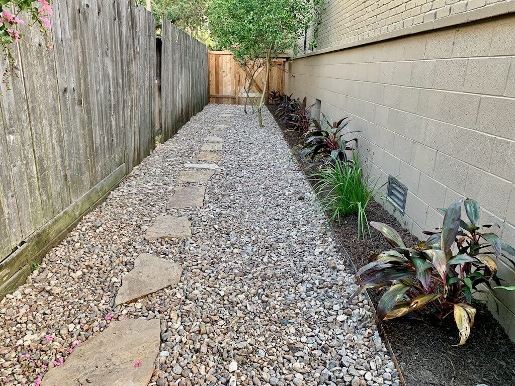 Rock Garden Gravel Walkway