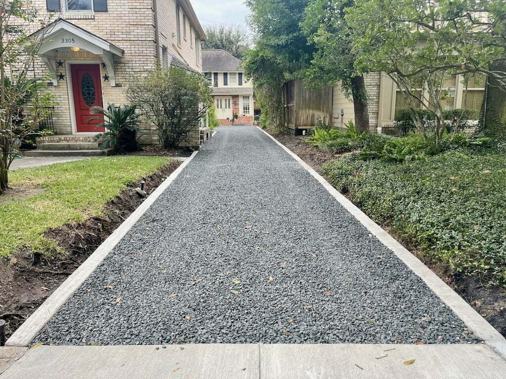 Blackstar Gravel Driveway Concrete Curbing Houston, TX 77005